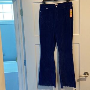 GB NWT size 13 blue corduroy pants with frayed leg stitching 💕 adorable